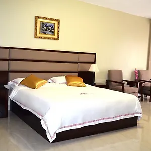 Otel Hillside Plaza, Kampala